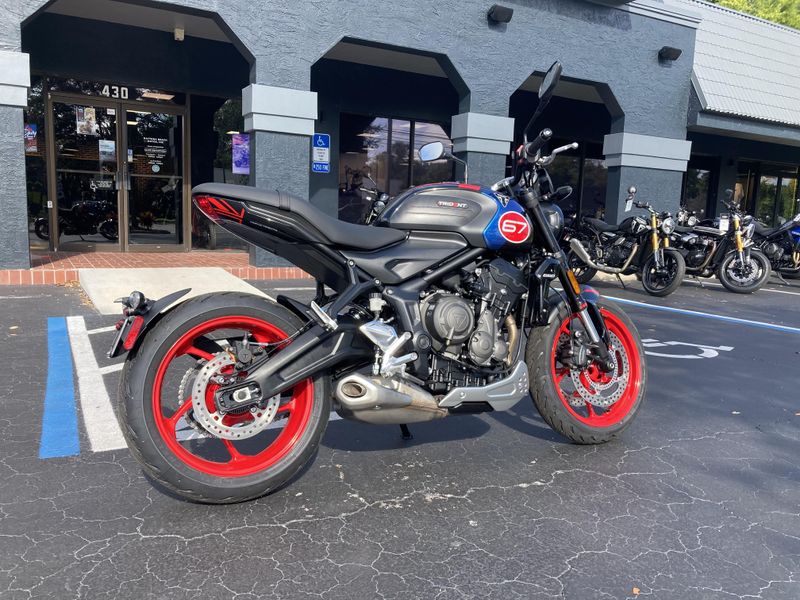 2026 Triumph Trident 660 Triple Tribute 