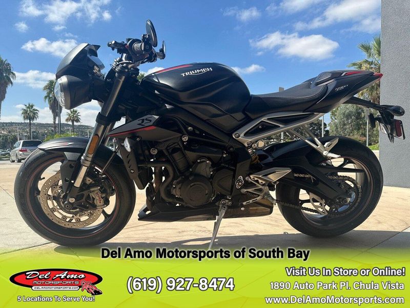 2019 Triumph STREET TRIPLE RS  in a BLACK exterior color. Del Amo Motorsports of South Bay (619) 547-1937 delamomotorsports.com 