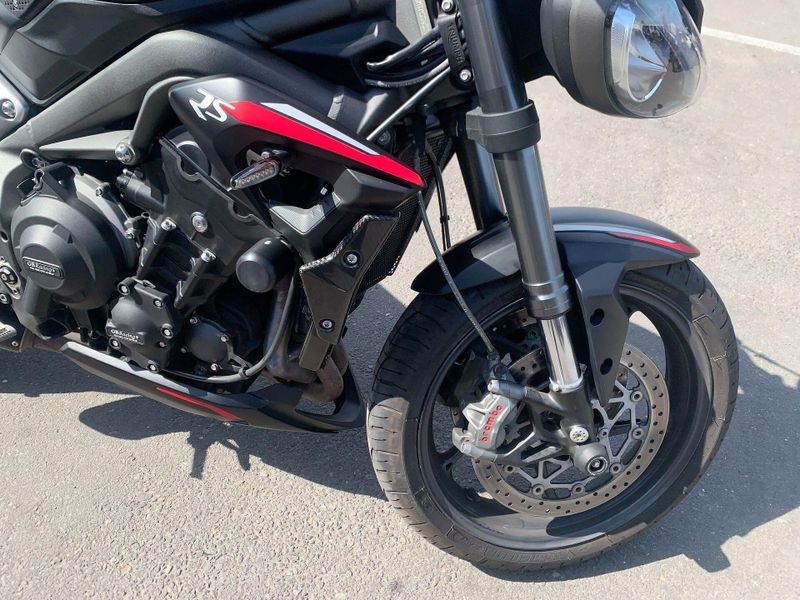 Used 2020 Triumph Street Triple RS Image 14