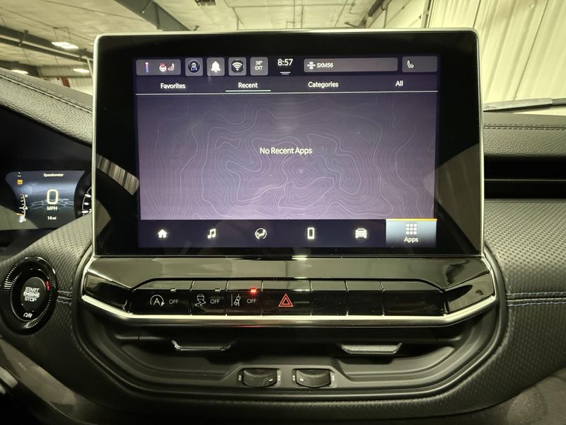 New 2026 Jeep Compass Latitude Altitude 4x4Image 40