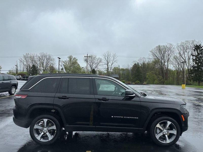 2025 Jeep Grand Cherokee Limited 4x4Image 7
