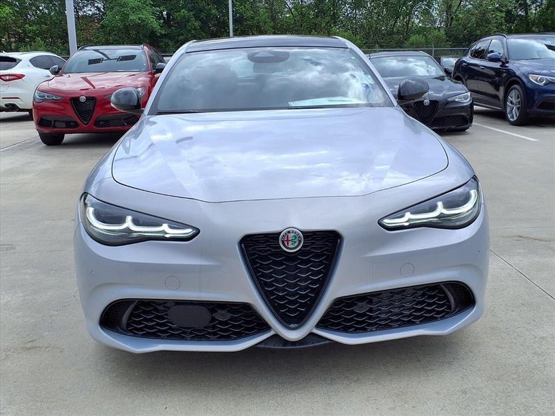New 2026 Alfa Romeo Giulia Image 4