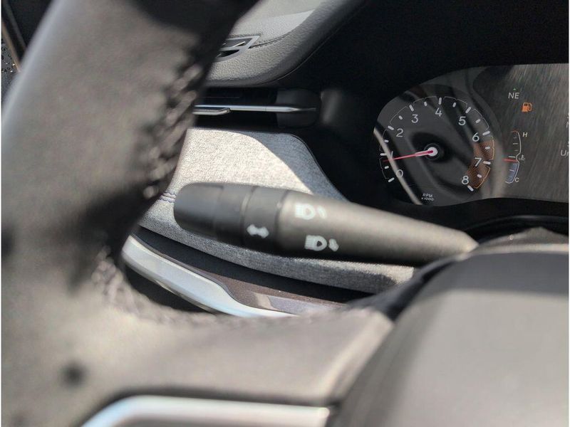 2025 Jeep Compass Latitude 4x4Image 26