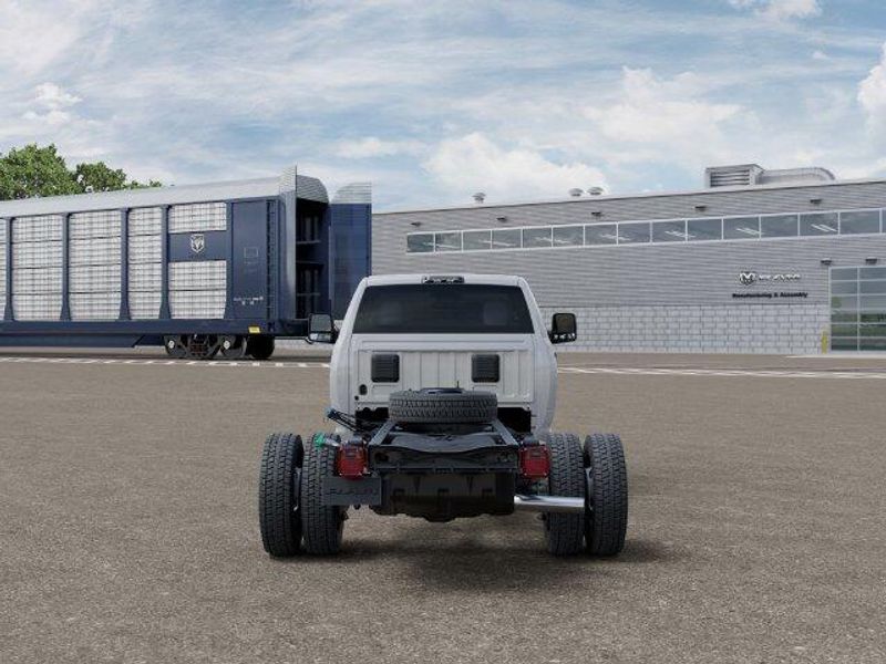 New 2026 RAM 4500 Tradesman Chassis Regular Cab 4x2 84