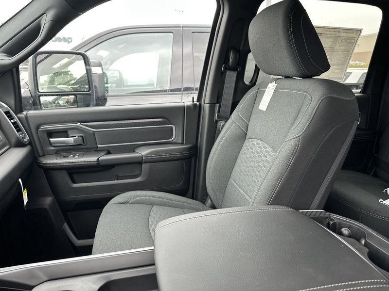 New 2025 RAM 2500 Big Horn Crew Cab 4x4 6