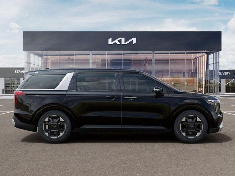 New 2026 Kia Carnival EXImage 8