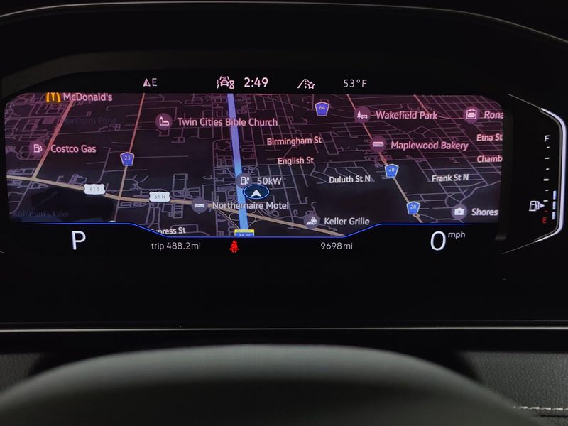 Used 2025 Volkswagen Jetta SEL w/Sunroof & NavigationImage 31