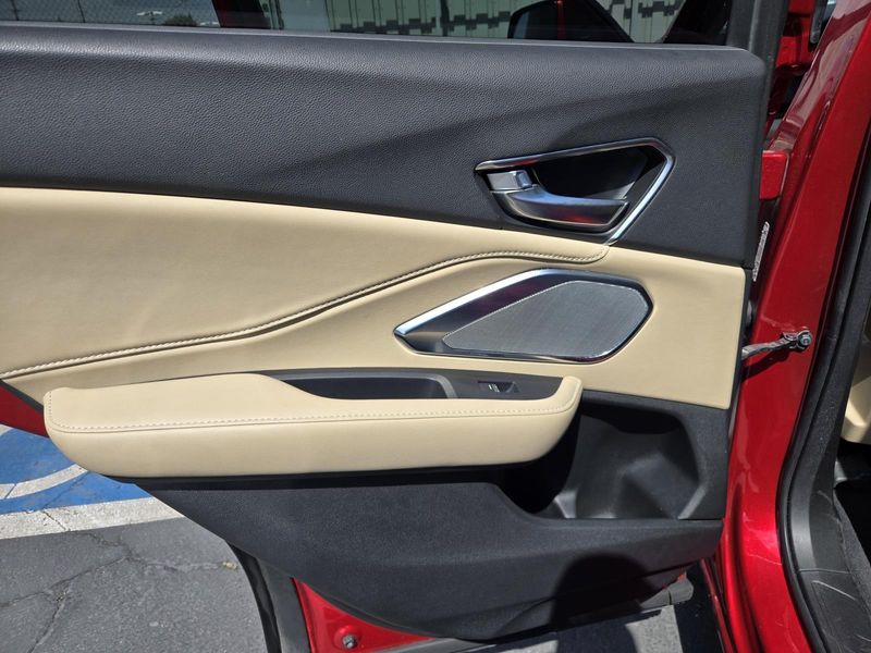 2019 Acura RDX Advance photo 22