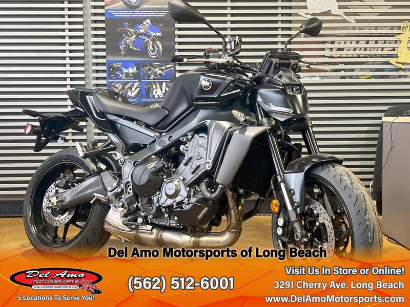 2025 Yamaha MT-09 Image 6