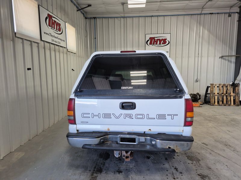 2000 Chevrolet Silverado 1500 Image 13
