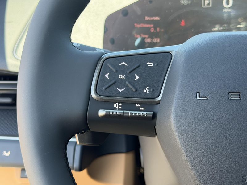 New 2026 Lexus ES 350e PremiumImage 24