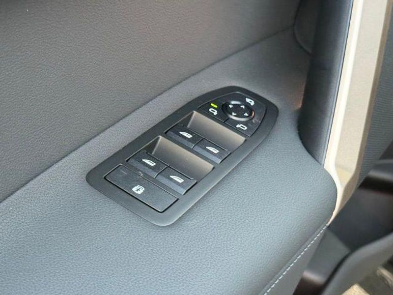 New 2026 BMW iX xDrive45Image 15