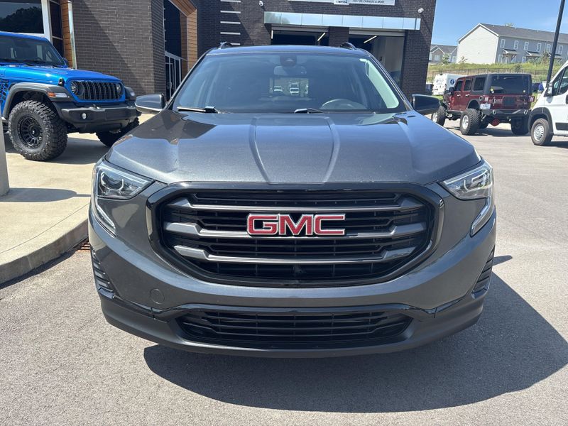 Used 2020 GMC Terrain SLEImage 8