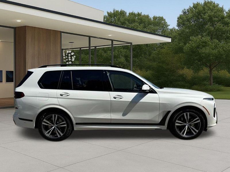 New 2026 BMW X7 xDrive40iImage 7