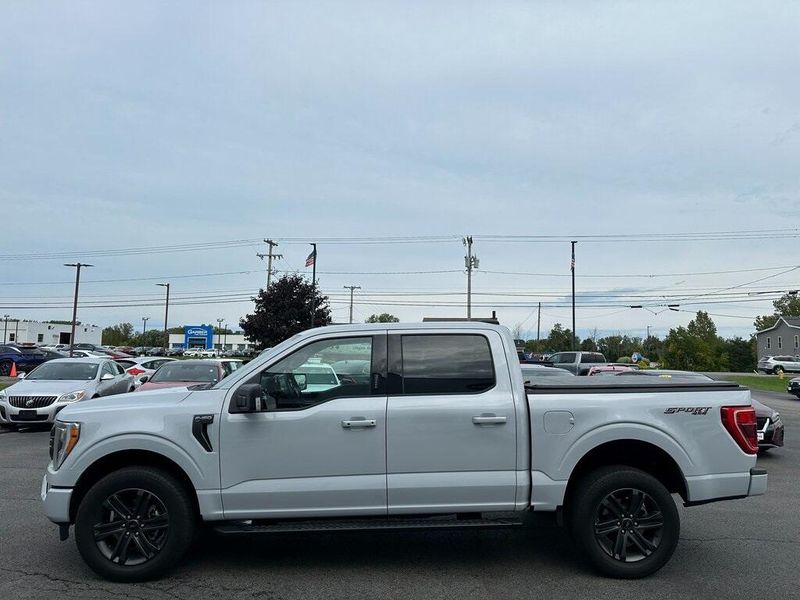 2021 Ford F-150 XLTImage 10