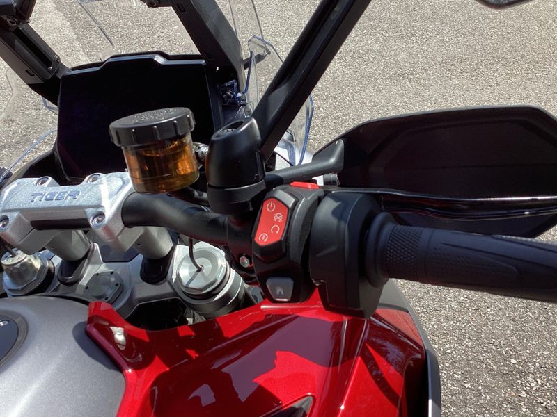 2025 Triumph Tiger 1200 GT Pro