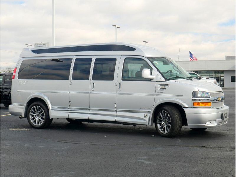 2020 Chevrolet Express Cargo Image 9