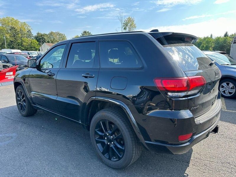 2022 Jeep Grand Cherokee WK Laredo XImage 15