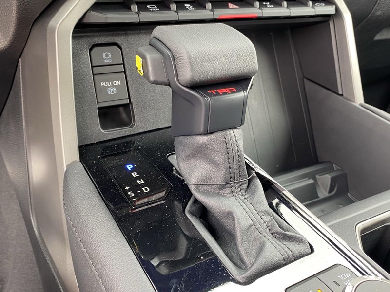 New 2026 Toyota Tundra Limited HybridImage 18