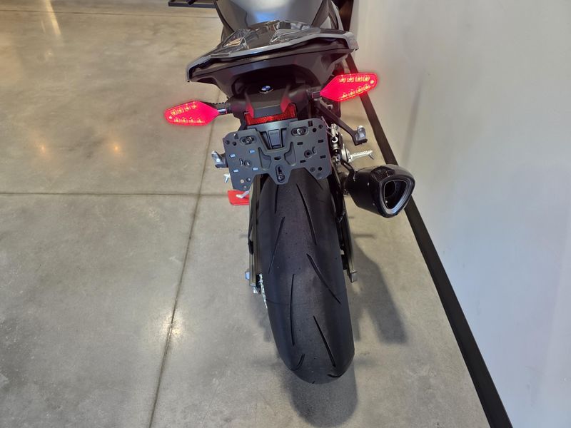 2025 BMW S 1000 RR