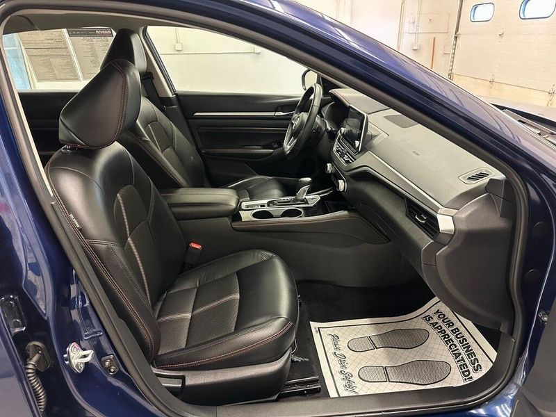2023 Nissan Altima 2.5 SRImage 27
