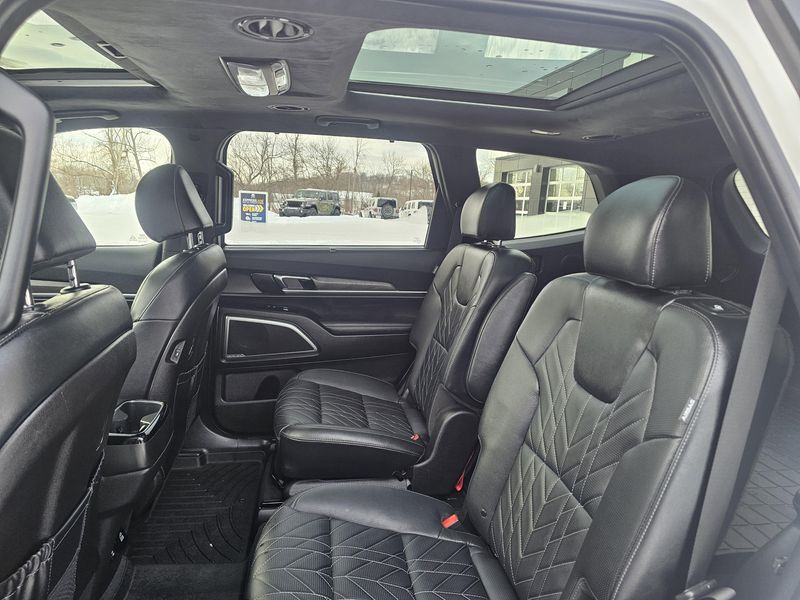 Used 2023 Kia Telluride SX Prestige X-ProImage 10