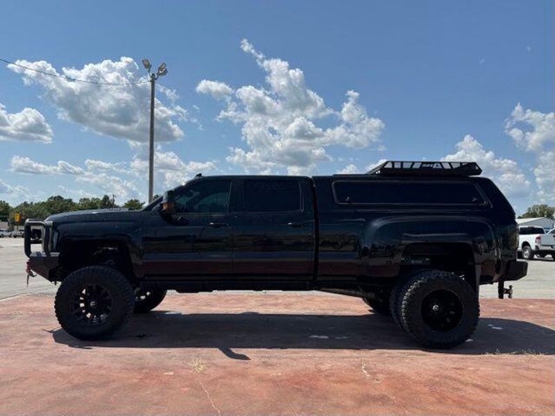 Used 2016 Chevrolet Silverado 3500HD High CountryImage 9