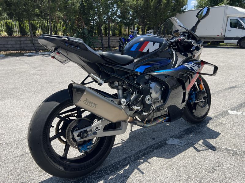 2024 BMW M 1000 RR Competition 