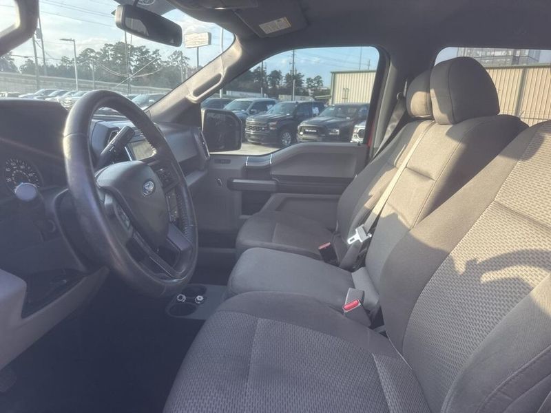 Used 2017 Ford F-150 XLTImage 9