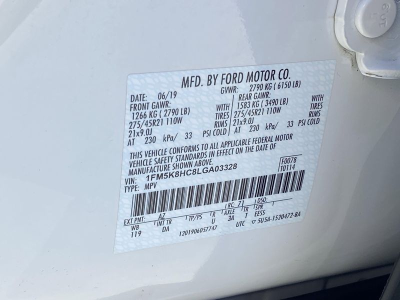 2020 Ford Explorer PlatinumImage 33