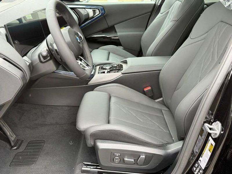 New 2026 BMW X3 30 xDriveImage 17