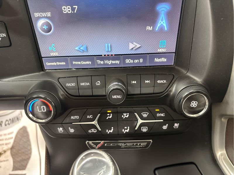 2015 Chevrolet Corvette Stingray 3LT Z51 photo 33