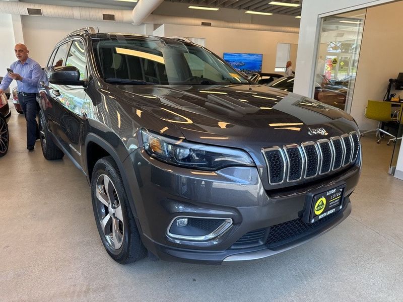 2020 Jeep Cherokee LimitedImage 3