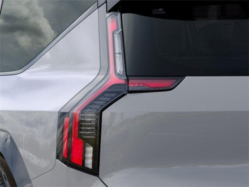 New 2026 Kia EV9 GT-LineImage 11