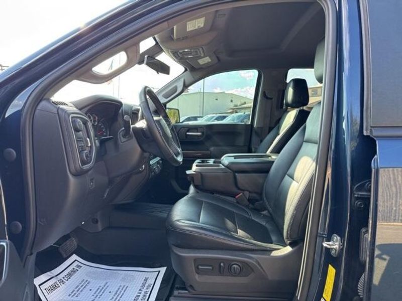 2021 Chevrolet Silverado 1500 LT photo 11