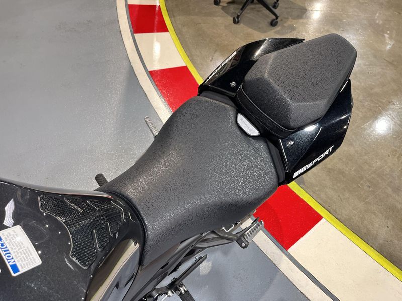 Used 2025 Kawasaki Z900 ABS Image 20