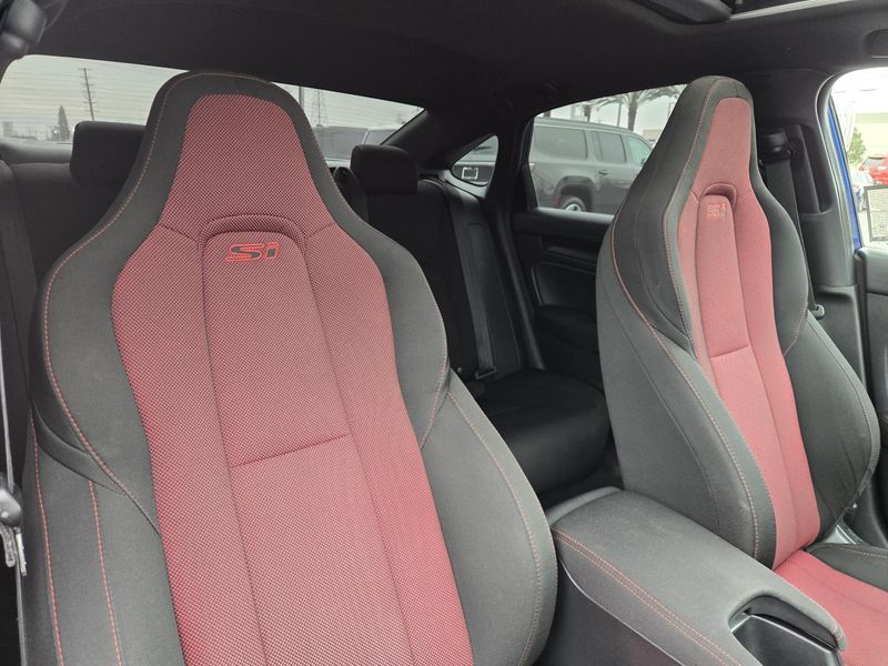 Used 2023 Honda Civic Si Manual