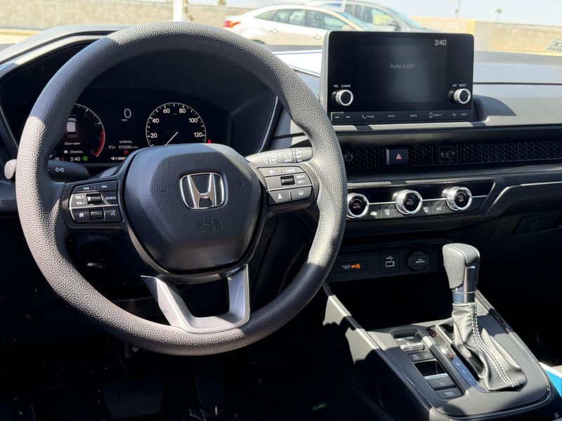 Used 2025 Honda CR-V LXImage 31