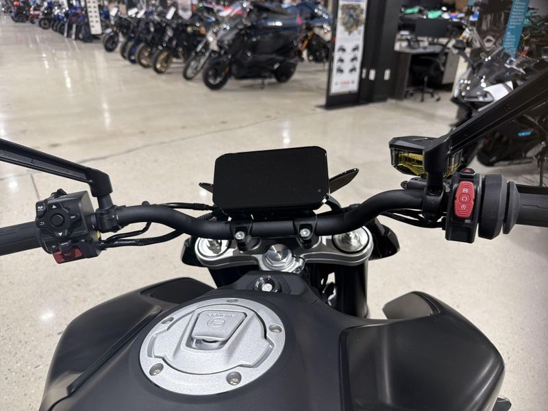 New 2026 CFMOTO 800NK Image 24