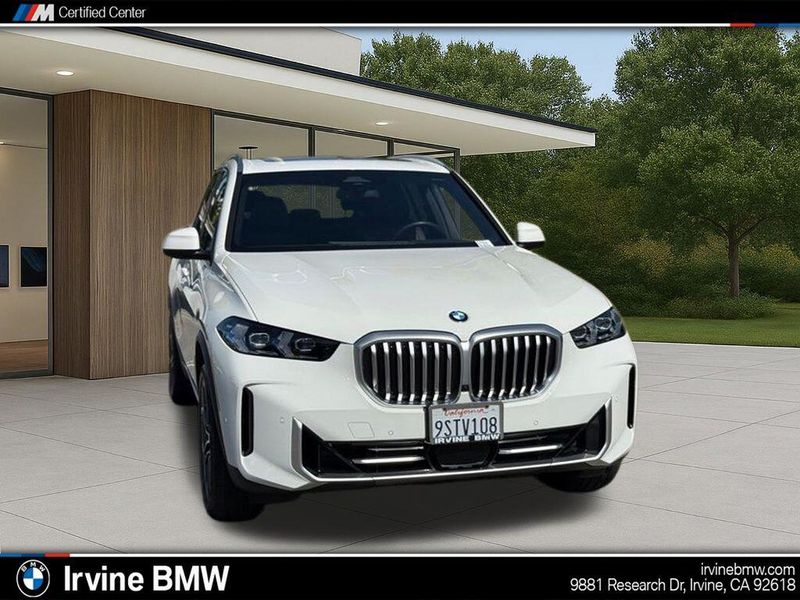Used 2025 BMW X5 xDrive40iImage 5