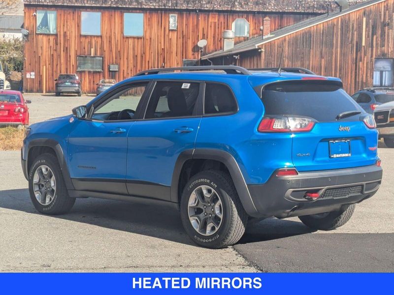 2019 Jeep Cherokee Trailhawk photo 3