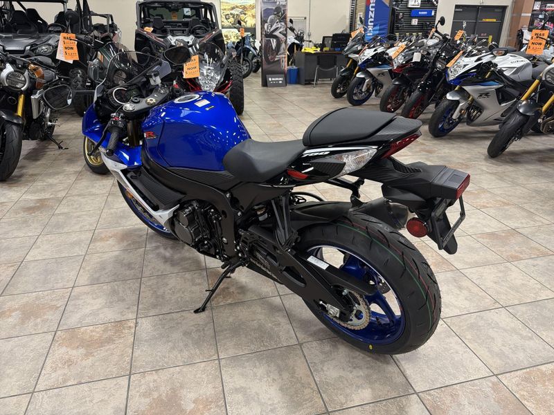 New 2026 Suzuki GSX-R750Z 40TH ANNIVERSARY EDITION Image 15