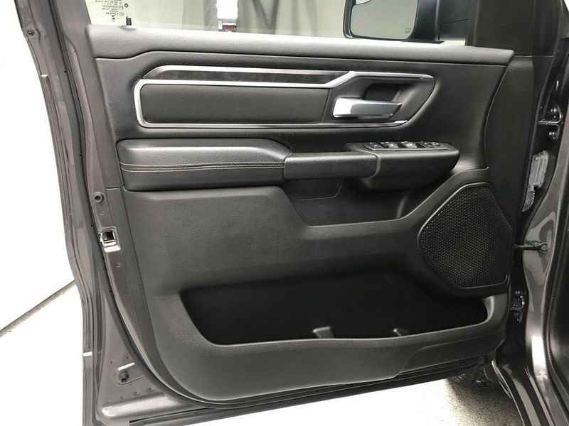 Used 2024 RAM 1500 Big HornImage 3