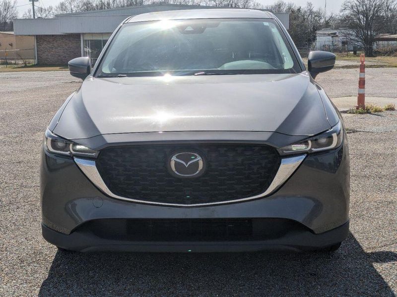 2023 Mazda CX-5 2.5 S Preferred PackageImage 8