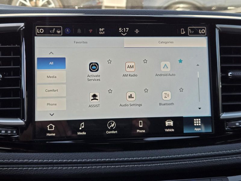 New 2026 Chrysler Pacifica Select