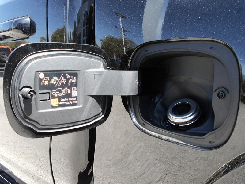 2025 RAM 1500 Big Horn Crew Cab 4x4 5