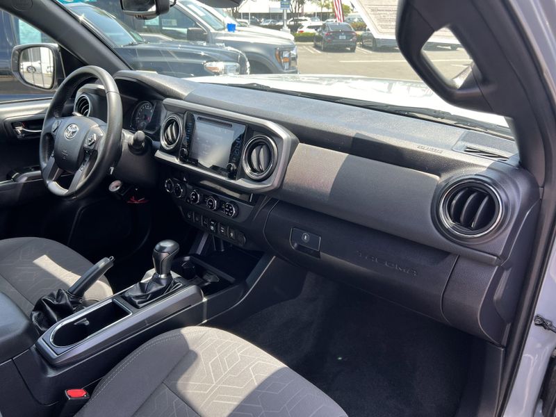 Used 2018 Toyota Tacoma TRD Off RoadImage 26