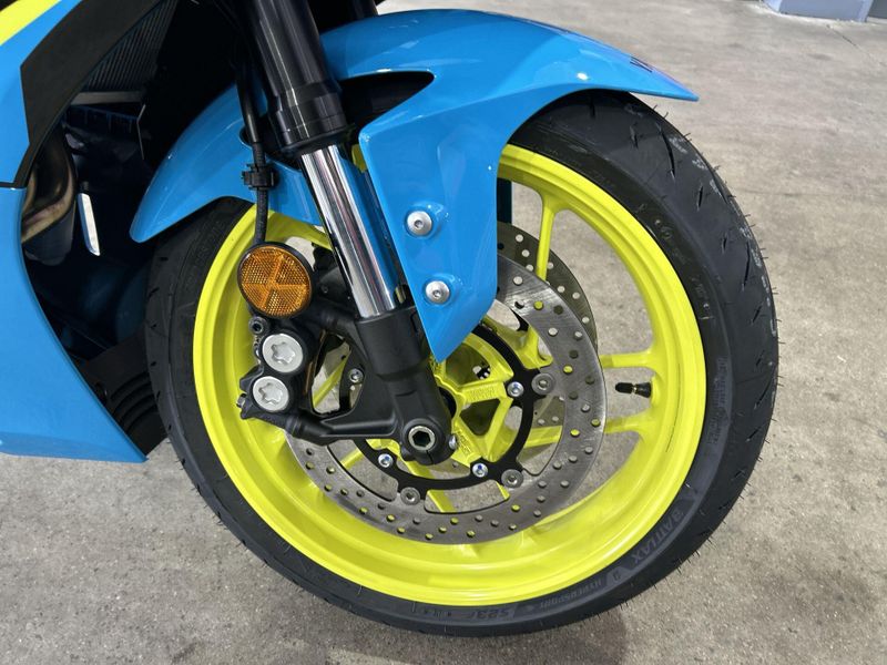 New 2026 Yamaha YZF-R7 Image 23