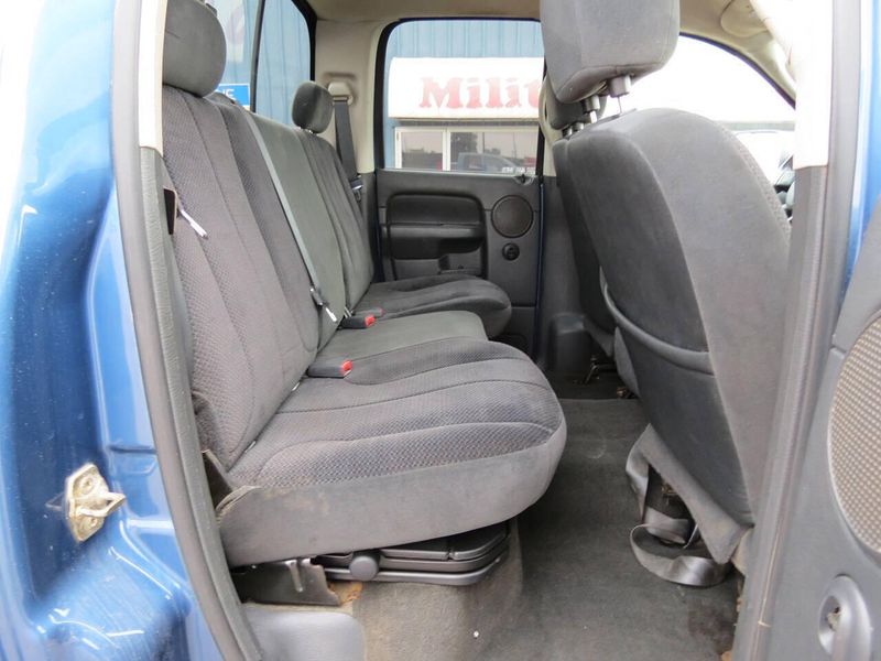 Used 2005 Dodge Ram 2500 SLT 4dr Quad Cab 4WD SBImage 17