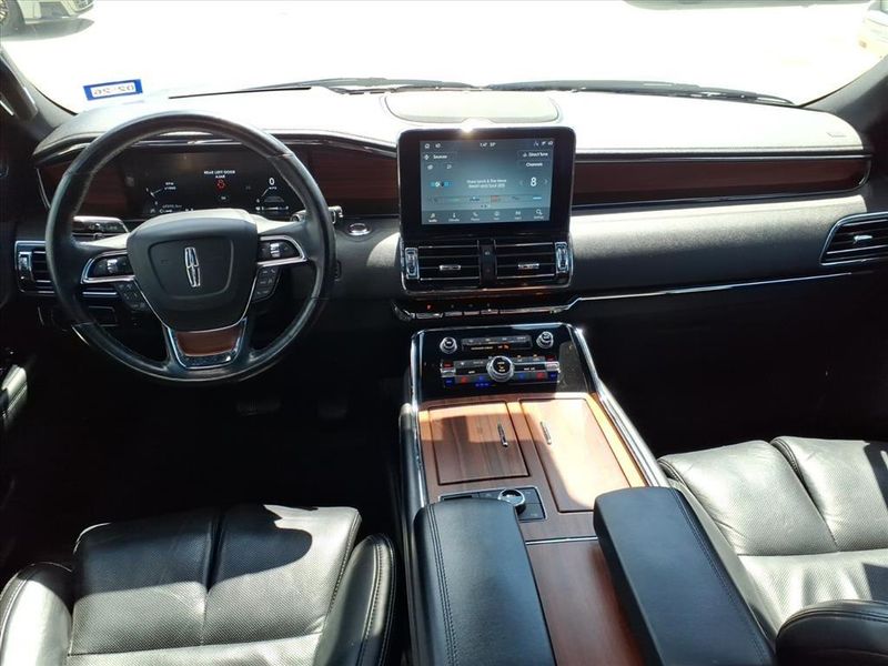 Used 2020 Lincoln Navigator ReserveImage 13